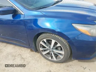 2016 Nissan Altima SR with VIN 1N4AL3AP2GC264800, listed as a IAAI auction lot 41968704 with 141,992 mi miles and . Bid and sale history available at carsss.com. Image 18.