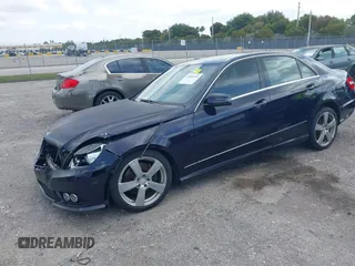2010 Mercedes-Benz E 350 Luxury with VIN WDDHF5GB8AA083734, listed as a IAAI auction lot 42084306 with 141,838 mi miles and . Bid and sale history available at carsss.com. Image 18.