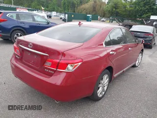 2010 Lexus ES 330 z VIN JTHBK1EG6A2409140, wystawiony jako IAAI lot #42329291 z przebiegiem 134 489 mil mil oraz . Historia ofert i sprzedaży dostępna na DreamBid. Obrazek 4.