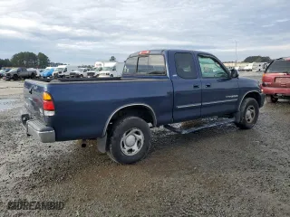 2003 Toyota Tundra SR5 with VIN 5TBBN44183S420281, listed as a Copart auction lot 84076214 with 187,734 mi miles and Salvage Title. Bid and sale history available at carsss.com. Image 3.