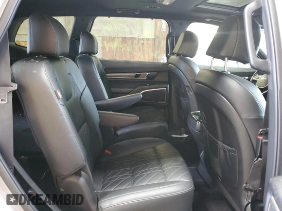 2024 Kia Telluride EX X-Line z VIN 5XYP3DGC3RG427452, wystawiony jako Copart lot #55381405 z przebiegiem 21 614 mil mil oraz Szkody całkowita. Historia ofert i sprzedaży dostępna na DreamBid. Obrazek 11.