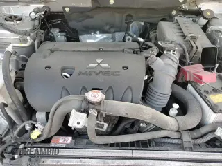 2020 Mitsubishi Outlander ES z VIN JA4AR3AU7LU005202, wystawiony jako Copart lot #69662835 z przebiegiem 78 915 mil mil oraz Szkoda całkowita • Salvage title. Historia ofert i sprzedaży dostępna na DreamBid. Obrazek 15.