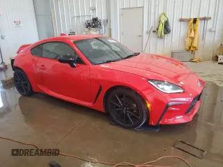 2023 Toyota 86 Premium z VIN JF1ZNBF12P8762798, wystawiony jako Copart lot #56633705 z przebiegiem 15 547 mil mil oraz Szkody całkowita. Historia ofert i sprzedaży dostępna na DreamBid. Obrazek 4.