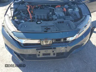 2018 Honda Clarity Plug-In Hybrid Touring with VIN JHMZC5F32JC002974, listed as a Copart auction lot 68187664 with 46,043 mi miles and Salvage Title. Bid and sale history available at carsss.com. Image 11.