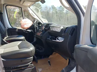 2019 Ram ProMaster Cargo Van with VIN 3C6TRVBG9KE557100, listed as a IAAI auction lot 41650570 with 58,469 mi miles. Bid and sale history available at carsss.com. Image 5.