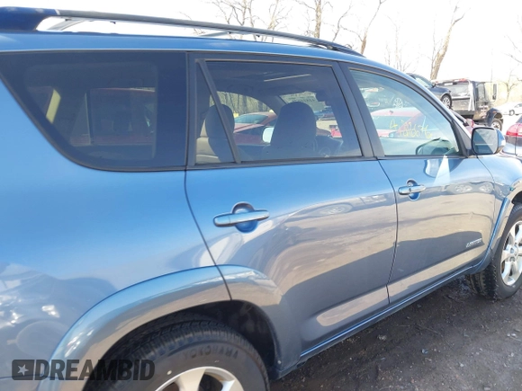 2010 Toyota RAV4 Ltd with VIN JTMDK4DV6AD010700, listed as a IAAI auction lot 41816676 with 225,110 mi miles. Bid and sale history available at carsss.com. Image 13.