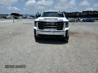 2024 GMC Sierra 2500HD Pro with VIN 1GT49LEY0RF362900, listed as a Copart auction lot 60833535 with Not provided miles and Salvage title. Bid and sale history available at DreamBid. Image 13.