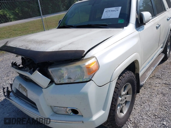 2013 Toyota 4Runner SR5 with VIN JTEBU5JR9D5117636, listed as a IAAI auction lot 42536629 with 205,229 mi miles and . Bid and sale history available at DreamBid. Image 17.