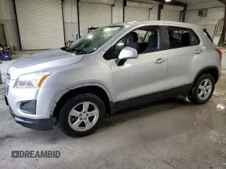 2015 Chevrolet Trax LS with VIN 3GNCJPSB6FL254784, listed as a Copart auction lot 45335835 with 62,685 mi miles and Salvage Title. Bid and sale history available at carsss.com. Image 1.