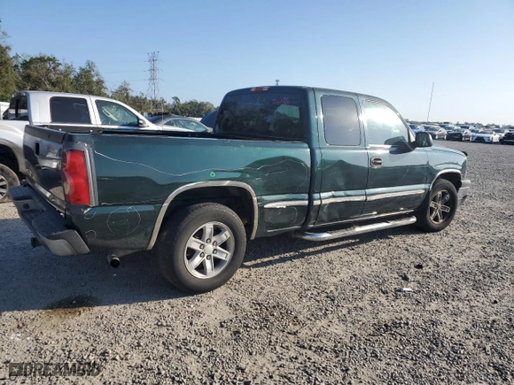 2007 Chevrolet Silverado 1500 Classic Work Truck with VIN 1GCEC19X97Z148012, listed as a Copart auction lot 44987495 with 250,031 mi miles and Salvage Title. Bid and sale history available at carsss.com. Image 3.