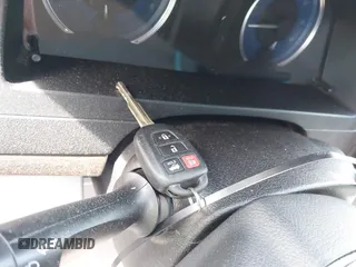 2017 Toyota Camry XLE z VIN 4T1BF1FK0HU403059, wystawiony jako IAAI lot #42112842 z przebiegiem 99 782 mil mil oraz . Historia ofert i sprzedaży dostępna na DreamBid. Obrazek 11.