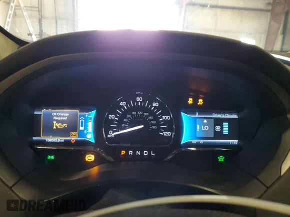 2014 Lincoln MKZ Hybrid with VIN 3LN6L2LU0ER804460, listed as a Copart auction lot 66888155 with 139,565 mi miles and Clean title. Bid and sale history available at DreamBid. Image 9.