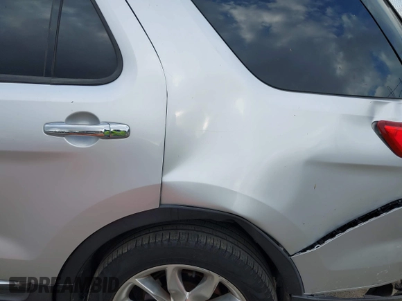 2012 Ford Explorer XLT with VIN 1FMHK7D88CGA94982, listed as a IAAI auction lot 42121534 with 250,897 mi miles and . Bid and sale history available at DreamBid. Image 6.