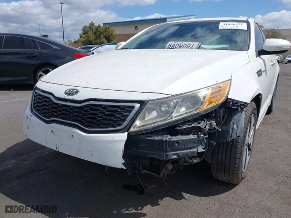 2013 Kia Optima Hybrid EX with VIN KNAGM4AD9D5056052, listed as a IAAI auction lot 41896471 with 176,579 mi miles. Bid and sale history available at carsss.com. Image 6.