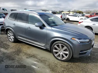 2017 Volvo XC90 Inscription with VIN YV4BC0PL8H1185157, listed as a Copart auction lot 49179795 with 111,800 mi miles and Salvage Title. Bid and sale history available at carsss.com. Image 4.