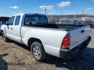 2013 Toyota Tacoma with VIN 5TFTX4CN4DX032986, listed as a IAAI auction lot 41646836 with 145,775 mi miles and . Bid and sale history available at DreamBid. Image 3.