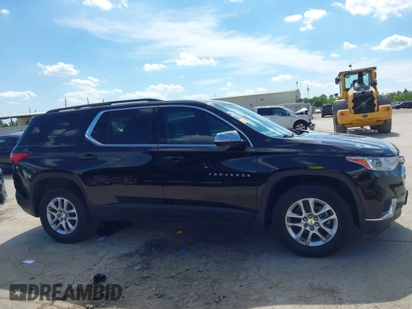 2019 Chevrolet Traverse LT Cloth z VIN 1GNERGKW8KJ138606, wystawiony jako IAAI lot #42224318 z przebiegiem 155 959 mil mil oraz . Historia ofert i sprzedaży dostępna na DreamBid. Obrazek 13.