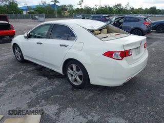 2009 Acura TSX with VIN JH4CU26649C018276, listed as a IAAI auction lot 42469738 with 130,961 mi miles and . Bid and sale history available at DreamBid. Image 3.