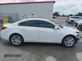 2014 Buick Regal with VIN 2G4GK5EX7E9159120, listed as a IAAI auction lot 42137110 with 188,332 mi miles. Bid and sale history available at carsss.com. Image 14.
