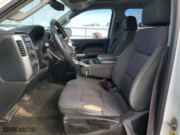 2015 Chevrolet Silverado 2500HD LT with VIN 1GC1KVEG7FF539867, listed as a Copart auction lot 73955774 with 270,520 mi miles and Non Repairable. Bid and sale history available at carsss.com. Image 7.
