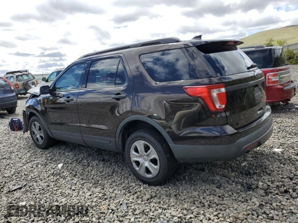 2017 Ford Police Interceptor Utility z VIN 1FM5K8AR1HGC86676, wystawiony jako Copart lot #56984885 z przebiegiem 88 933 mil mil oraz Tytuł czysty. Historia ofert i sprzedaży dostępna na DreamBid. Obrazek 2.