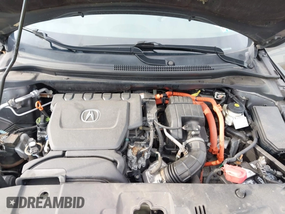 2013 Acura ILX Hybrid Tech Pkg with VIN 19VDE3F70DE300703, listed as a IAAI auction lot 41836986 with 120,765 mi miles. Bid and sale history available at carsss.com. Image 10.