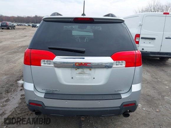 2015 GMC Terrain SLT with VIN 2GKFLXE38F6217989, listed as a IAAI auction lot 41829156 with 97,390 mi miles and . Bid and sale history available at carsss.com. Image 17.