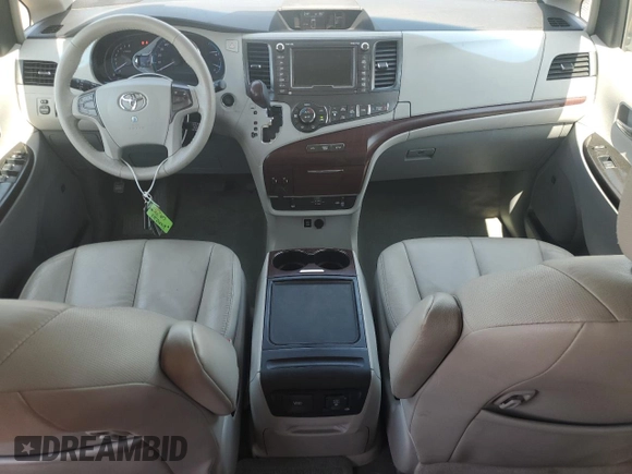 2012 Toyota Sienna XLE AAS with VIN 5TDYK3DC1CS204598, listed as a Copart auction lot 62293015 with 76,108 mi miles and Salvage title. Bid and sale history available at DreamBid. Image 8.