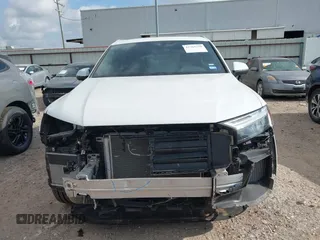 2025 Audi Q7 Premium Plus with VIN WA1LVBF78SD016144, listed as a IAAI auction lot 42784229 with 21,547 mi miles and . Bid and sale history available at DreamBid. Image 13.
