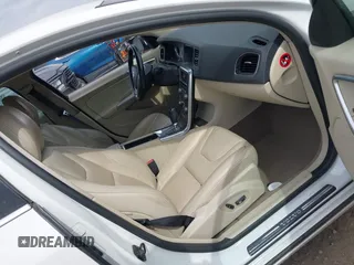 2012 Volvo S60 T5 z VIN YV1622FS0C2145678, wystawiony jako IAAI lot #42067448 z przebiegiem 145 399 mil mil oraz . Historia ofert i sprzedaży dostępna na DreamBid. Obrazek 5.
