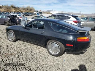 1988 Porsche 928 z VIN WP0JB0922JS860152, wystawiony jako Copart lot #77043514 z przebiegiem 78 686 mil mil oraz Tytuł czysty. Historia ofert i sprzedaży dostępna na DreamBid. Obrazek 2.