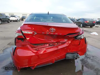 2019 Toyota Camry XSE with VIN 4T1B61HK0KU233466, listed as a IAAI auction lot 41035953 with 122,384 mi miles. Bid and sale history available at carsss.com. Image 6.