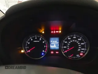 2015 Subaru Impreza 2.0i z VIN JF1GPAA61F9234631, wystawiony jako IAAI lot #41513883 z przebiegiem 133 937 mil mil oraz . Historia ofert i sprzedaży dostępna na DreamBid. Obrazek 7.
