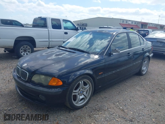 2001 BMW 3 Series 330i with VIN WBAAV53421FJ64069, listed as a IAAI auction lot 41760517 with Not Provided miles and . Bid and sale history available at carsss.com. Image 2.