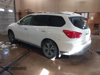 2017 Nissan Pathfinder SV with VIN 5N1DR2MM9HC900787, listed as a IAAI auction lot 41621526 with 126,320 mi miles. Bid and sale history available at carsss.com. Image 3.