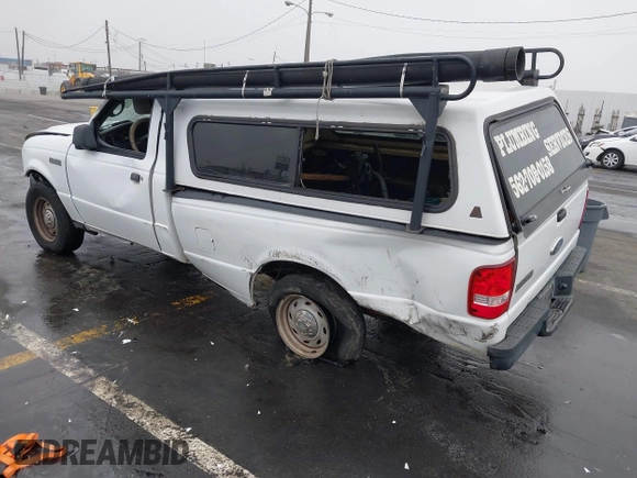 2006 Ford Ranger XL with VIN 1FTYR10U26PA20221, listed as a IAAI auction lot 41031629 with 1 mi miles. Bid and sale history available at carsss.com. Image 3.