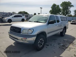 2000 Toyota Tundra SR5 with VIN 5TBRT3414YS075417, listed as a Copart auction lot 53175055 with 172,157 mi miles and Salvage Title. Bid and sale history available at carsss.com. Image 1.