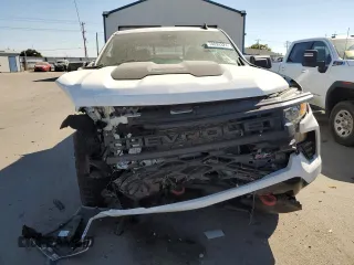 2024 Chevrolet Silverado 1500 Custom Trail Boss with VIN 3GCUDCED0RG387337, listed as a Copart auction lot 74024324 with 0 mi miles and Salvage Title. Bid and sale history available at carsss.com. Image 5.