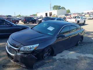 2014 Chevrolet Malibu LS with VIN 1G11B5SL5EF236384, listed as a IAAI auction lot 40187078 with 136,666 mi miles. Bid and sale history available at carsss.com. Image 17.