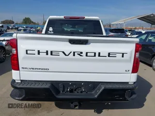 2023 Chevrolet Silverado 1500 LT with VIN 2GCUDDED0P1115091, listed as a IAAI auction lot 41615543 with 30,830 mi miles. Bid and sale history available at carsss.com. Image 17.