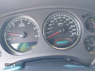 2007 Chevrolet Tahoe LT with VIN 1GNFC13017R374293, listed as a IAAI auction lot 42435427 with 75,212 mi miles and . Bid and sale history available at DreamBid. Image 7.