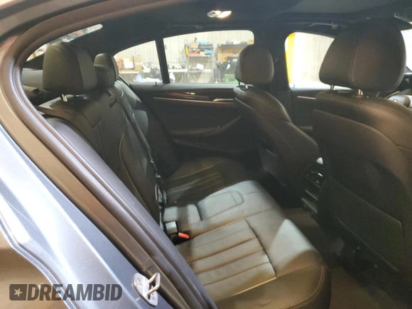 2019 BMW 5 Series 540i xDrive with VIN WBAJE7C55KWW05568, listed as a Copart auction lot 42807505 with 58,611 mi miles and Salvage Title. Bid and sale history available at carsss.com. Image 10.