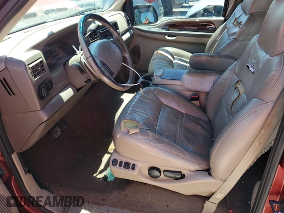 2000 Ford Excursion Limited z VIN 1FMNU42S2YED84910, wystawiony jako Copart lot #57272245 z przebiegiem 235 173 mil mil oraz Szkoda całkowita • Salvage title. Historia ofert i sprzedaży dostępna na DreamBid. Obrazek 7.