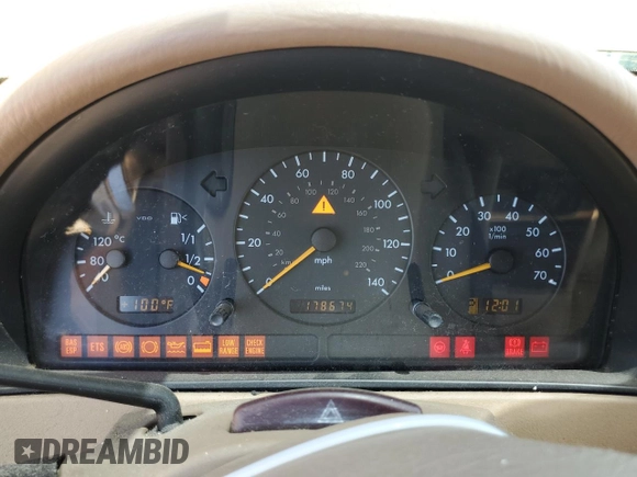 2001 Mercedes-Benz M-Class with VIN 4JGAB54EX1A259944, listed as a Copart auction lot 62058904 with 178,674 mi miles and Clean Title. Bid and sale history available at carsss.com. Image 9.