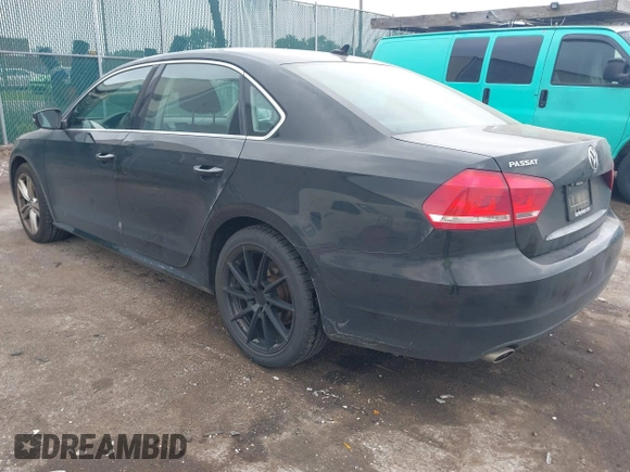 2015 Volkswagen Passat SE с VIN 1VWBV7A32FC034506, выставлен на аукционе IAAI как лот 42448158 с пробегом 312 926 миль миль и . История ставок и продаж доступна на DreamBid. Изображение 3.