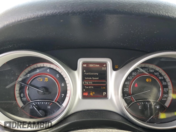 2015 Dodge Journey SXT with VIN 3C4PDCCG6FT602779, listed as a Copart auction lot 44929525 with 122,673 mi miles and Salvage title. Bid and sale history available at DreamBid. Image 9.