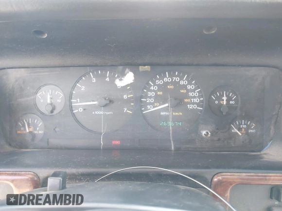1996 Jeep Grand Cherokee Laredo with VIN 1J4GZ58S2TC262980, listed as a IAAI auction lot 41949514 with 269,674 mi miles and . Bid and sale history available at DreamBid. Image 7.