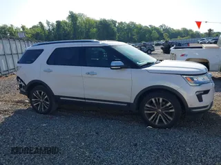 2019 Ford Explorer Platinum z VIN 1FM5K8HT5KGA58043, wystawiony jako IAAI lot #42150621 z przebiegiem 173 868 mil mil oraz . Historia ofert i sprzedaży dostępna na DreamBid. Obrazek 14.
