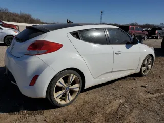2017 Hyundai Veloster Value Edition with VIN KMHTC6AD0HU323067, listed as a Copart auction lot 47848365 with 49,839 mi miles and Salvage Title. Bid and sale history available at carsss.com. Image 3.