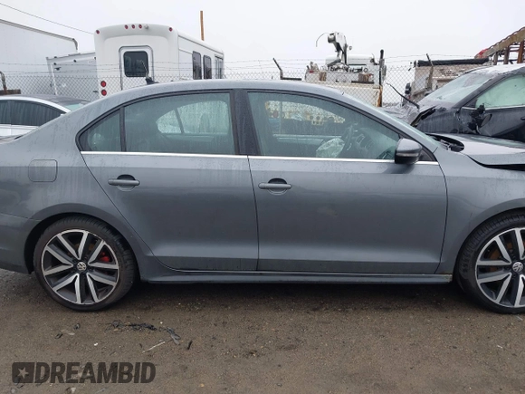 2012 Volkswagen Jetta GLI Autobahn with VIN 3VW5A7AJ5CM410777, listed as a IAAI auction lot 41729287 with 116,427 mi miles and . Bid and sale history available at DreamBid. Image 13.